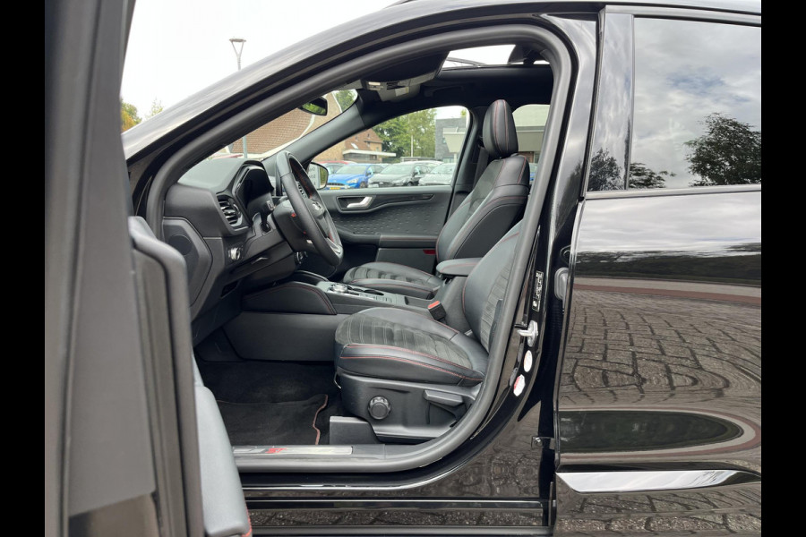 Ford Kuga 2.5 PHEV ST-Line X 225pk | Winterpack | Panoramadak | Trekhaak Afneembaar | SYNC 3 Navigatie
