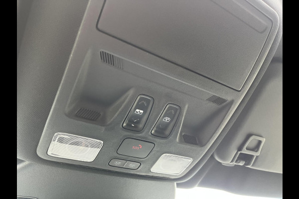 Ford Kuga 2.5 PHEV ST-Line X 225pk | Winterpack | Panoramadak | Trekhaak Afneembaar | SYNC 3 Navigatie