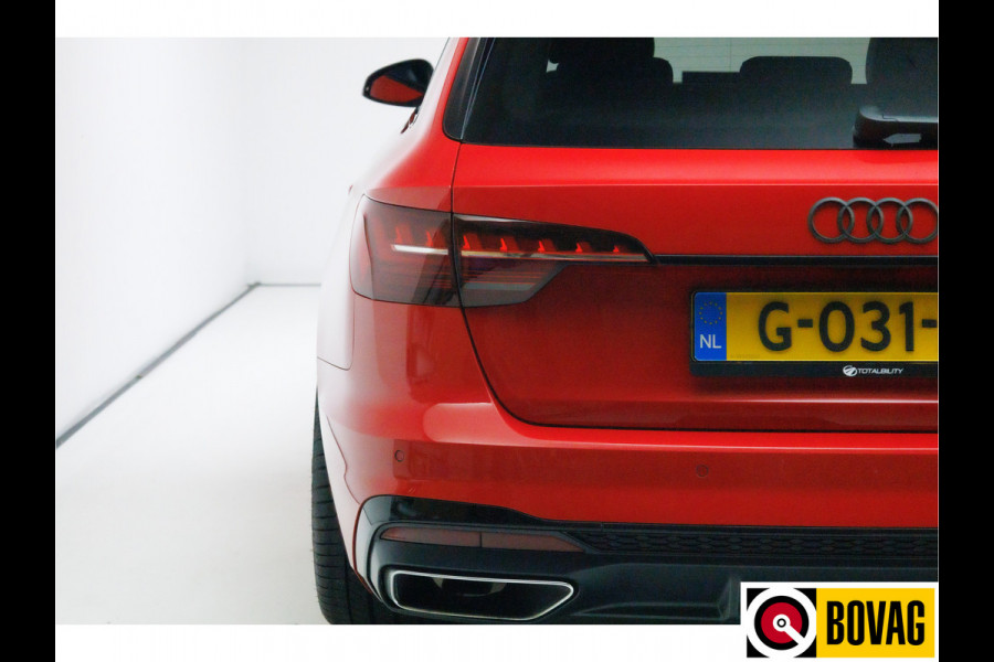 Audi A4 Avant 35 TFSI 3X S-Line 150 PK | NL auto | Black optic | Panoramadak | 1/2 Leer | Virtual dashboard, Adaptive Cruise