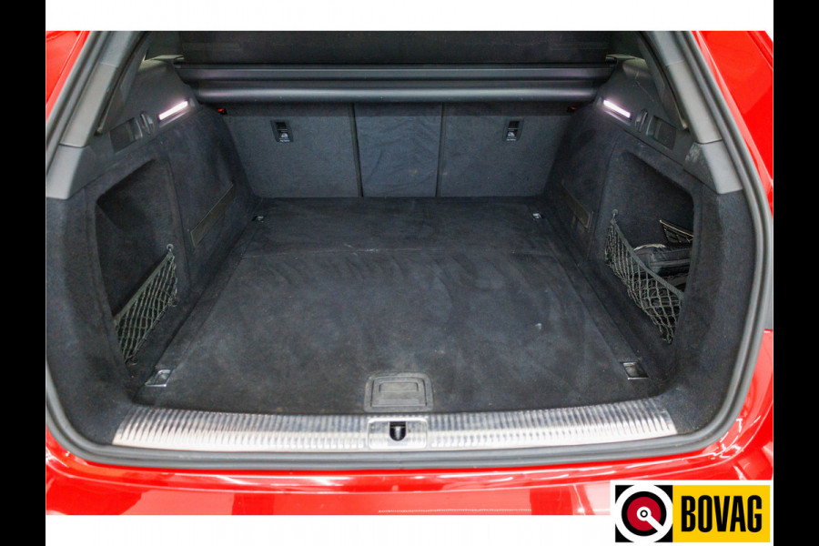 Audi A4 Avant 35 TFSI 3X S-Line 150 PK | NL auto | Black optic | Panoramadak | 1/2 Leer | Virtual dashboard, Adaptive Cruise