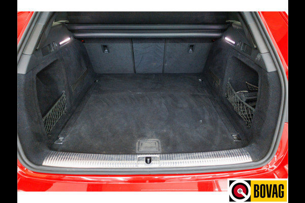 Audi A4 Avant 35 TFSI 3X S-Line 150 PK | NL auto | Black optic | Panoramadak | 1/2 Leer | Virtual dashboard, Adaptive Cruise