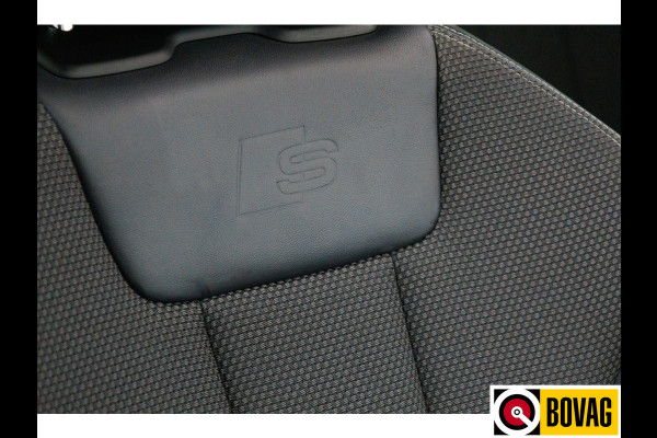 Audi A4 Avant 35 TFSI 3X S-Line 150 PK | NL auto | Black optic | Panoramadak | 1/2 Leer | Virtual dashboard, Adaptive Cruise