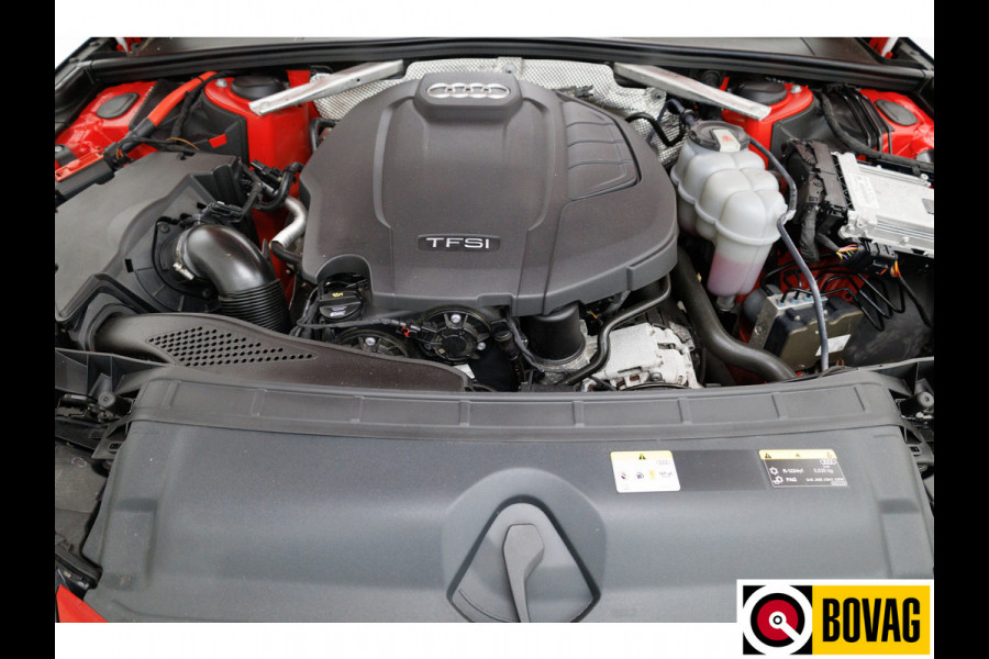 Audi A4 Avant 35 TFSI 3X S-Line 150 PK | NL auto | Black optic | Panoramadak | 1/2 Leer | Virtual dashboard, Adaptive Cruise