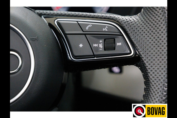 Audi A4 Avant 35 TFSI 3X S-Line 150 PK | NL auto | Black optic | Panoramadak | 1/2 Leer | Virtual dashboard, Adaptive Cruise