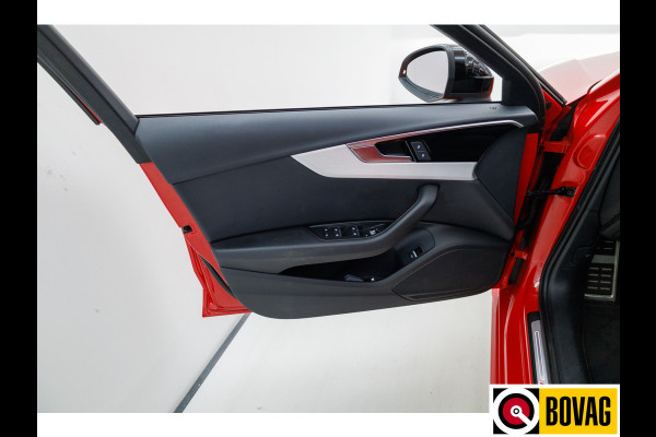 Audi A4 Avant 35 TFSI 3X S-Line 150 PK | NL auto | Black optic | Panoramadak | 1/2 Leer | Virtual dashboard, Adaptive Cruise