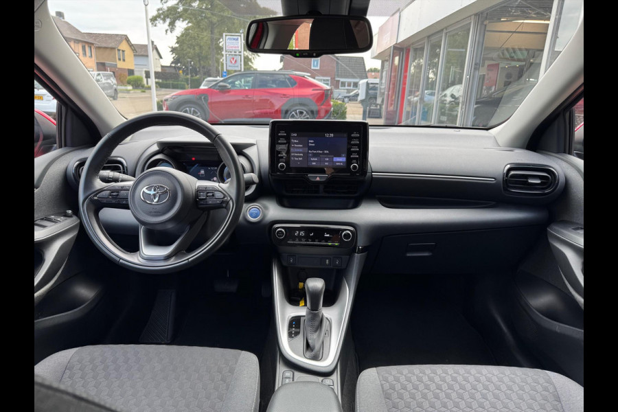 Toyota Yaris 1.5 Hybrid Dynamic Plus | Stoelverwarming, 16 inch, Keyless, Apple Carplay/Android auto, Camera