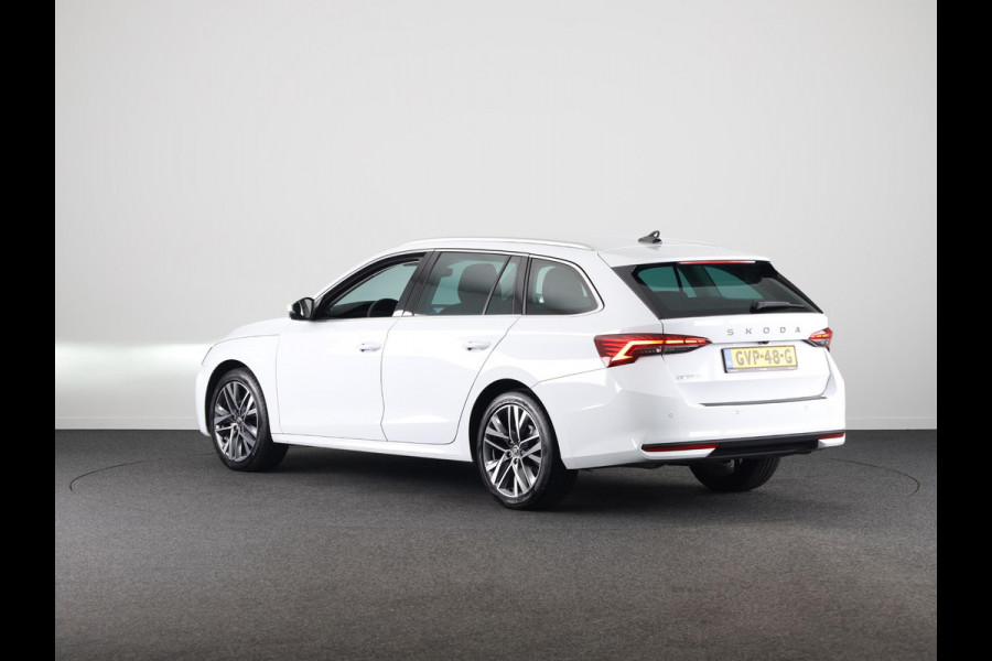 Škoda Octavia Combi 1.5 TSI MHEV Business Edition Plus 115 pk Automaat (DSG) | Verlengde garantie | Navigatie | Parkeersensoren | Achteruitrijcamera | Stoelverwarming |