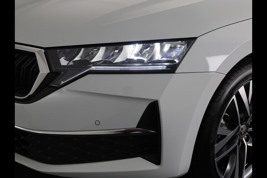 Škoda Octavia Combi 1.5 TSI MHEV Business Edition Plus 115 pk Automaat (DSG) | Verlengde garantie | Navigatie | Parkeersensoren | Achteruitrijcamera | Stoelverwarming |