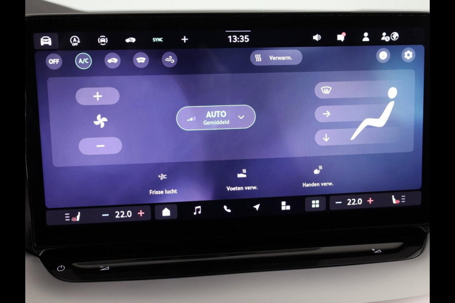 Škoda Octavia Combi 1.5 TSI MHEV Business Edition Plus 115 pk Automaat (DSG) | Verlengde garantie | Navigatie | Parkeersensoren | Achteruitrijcamera | Stoelverwarming |