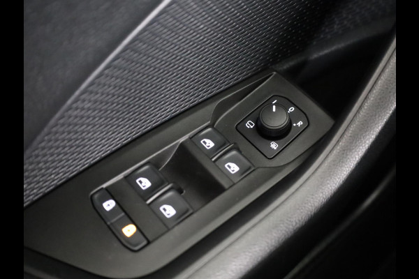 Škoda Octavia Combi 1.5 TSI MHEV Business Edition Plus 115 pk Automaat (DSG) | Verlengde garantie | Navigatie | Parkeersensoren | Achteruitrijcamera | Stoelverwarming |