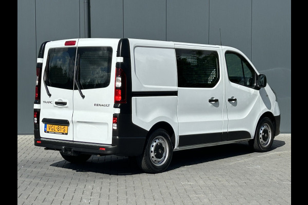 Renault Trafic 2.0 dCi 120 PK / L1H1 / 1e EIG. / 92.126 KM !! / AIRCO / CRUISE / NAVI / BLUETOOTH / 3-ZITS / TREKHAAK
