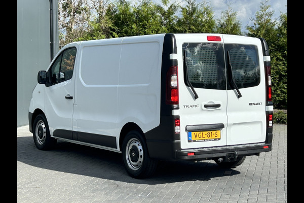 Renault Trafic 2.0 dCi 120 PK / L1H1 / 1e EIG. / 92.126 KM !! / AIRCO / CRUISE / NAVI / BLUETOOTH / 3-ZITS / TREKHAAK