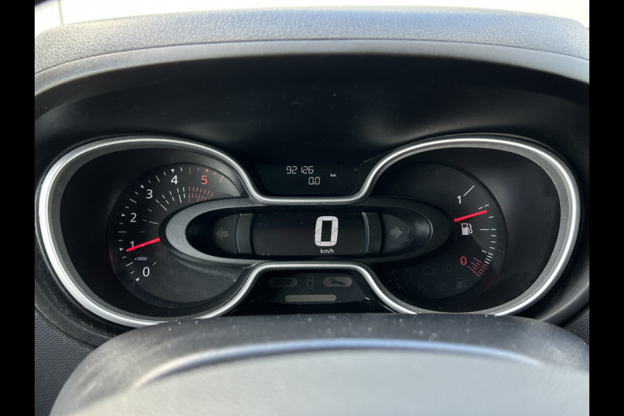 Renault Trafic 2.0 dCi 120 PK / L1H1 / 1e EIG. / 92.126 KM !! / AIRCO / CRUISE / NAVI / BLUETOOTH / 3-ZITS / TREKHAAK
