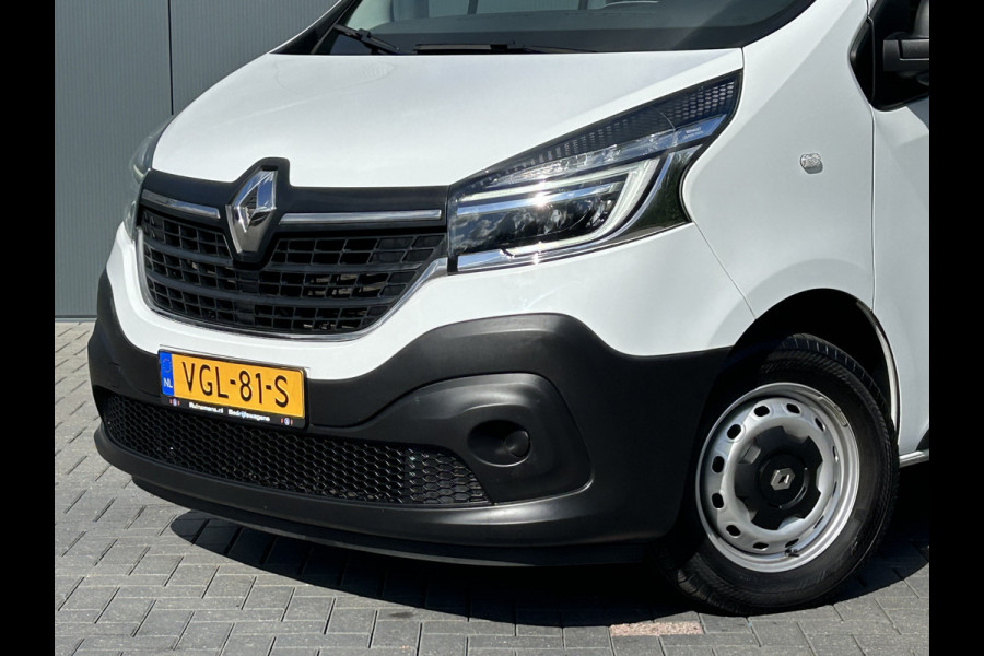 Renault Trafic 2.0 dCi 120 PK / L1H1 / 1e EIG. / 92.126 KM !! / AIRCO / CRUISE / NAVI / BLUETOOTH / 3-ZITS / TREKHAAK