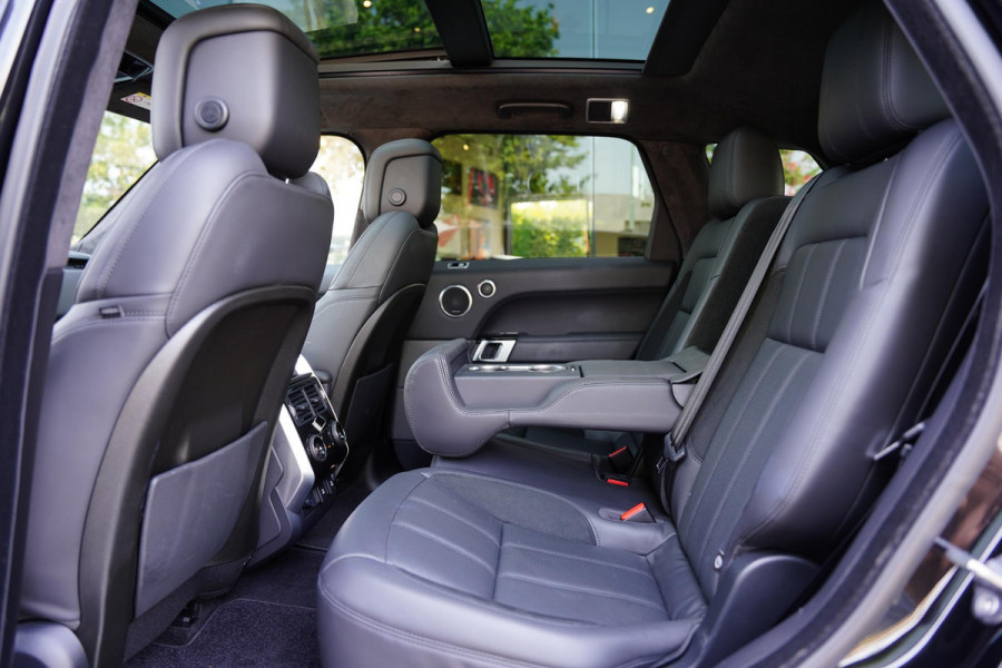 Land Rover Range Rover Sport P 400 HST GERESERVEERD