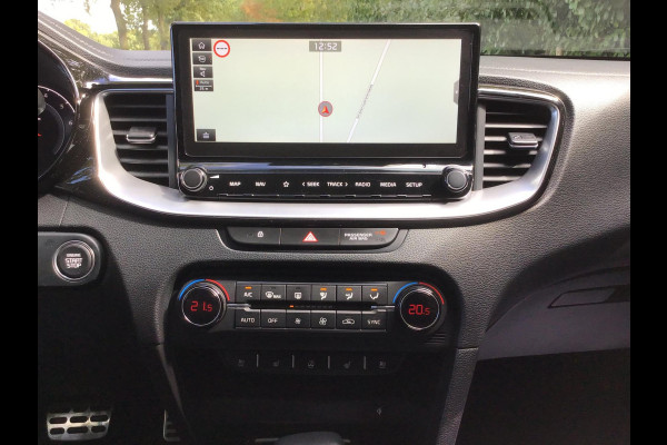Kia Xceed 1.6 T-GDi ExecutiveLine , Topuivoering met leer/automaat