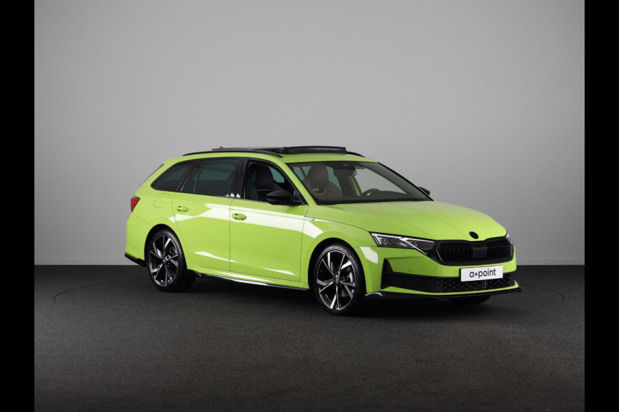 Škoda Octavia Combi 1.5 TSI MHEV 150pk DSG-7 Sportline Business | Led Matrix | 19 inch | Black pakket | Panoramadak | Elek. stoel | Stoelverwarming voor + achter | Travel Assist | Adaptive Cruise