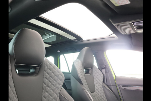 Škoda Octavia Combi 1.5 TSI MHEV 150pk DSG-7 Sportline Business | Led Matrix | 19 inch | Black pakket | Panoramadak | Elek. stoel | Stoelverwarming voor + achter | Travel Assist | Adaptive Cruise