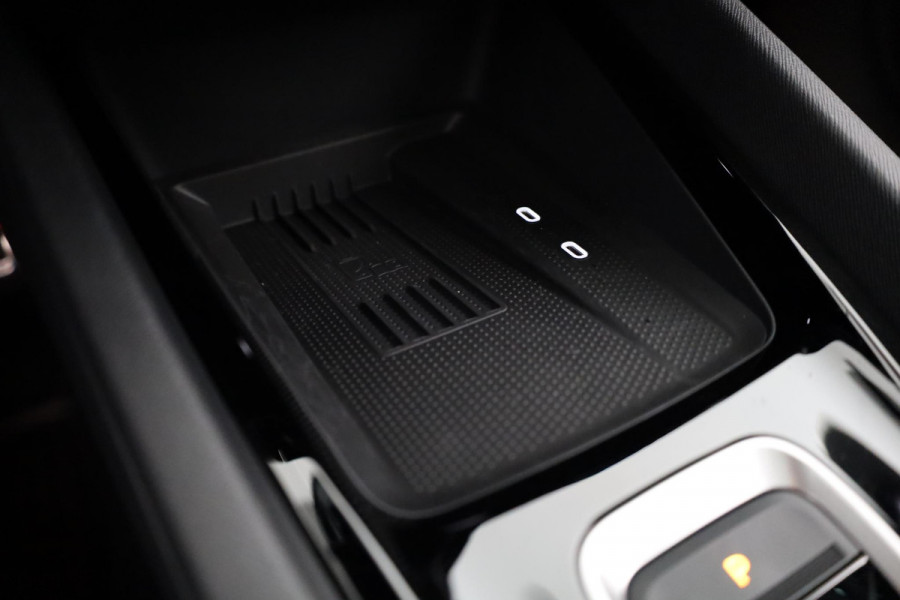 Škoda Octavia Combi 1.5 TSI MHEV 150pk DSG-7 Sportline Business | Led Matrix | 19 inch | Black pakket | Panoramadak | Elek. stoel | Stoelverwarming voor + achter | Travel Assist | Adaptive Cruise