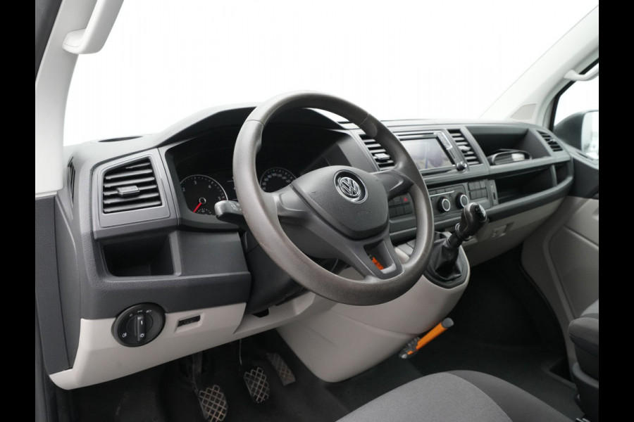 Volkswagen Transporter 2.0 TDI L2H1 Navigatie trekhaak betimmeringen