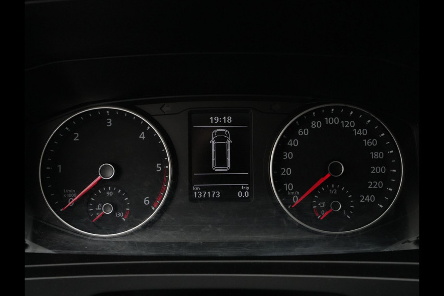 Volkswagen Transporter 2.0 TDI L2H1 Navigatie trekhaak betimmeringen