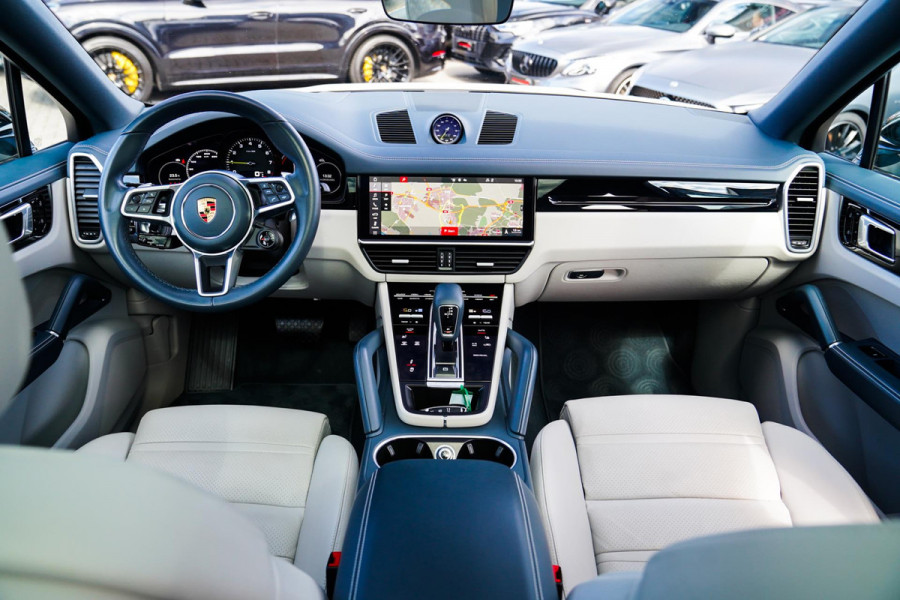 Porsche Cayenne Coupé 3.0 E-Hybrid | Keramisch | Panorama | Sport Design | Head up Display | Porsche Active Safe | NAP