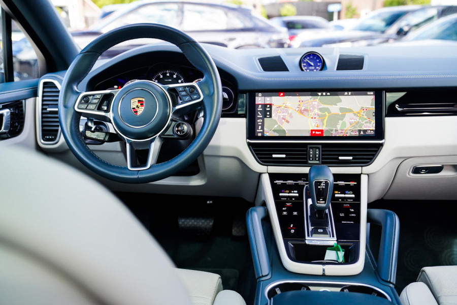 Porsche Cayenne Coupé 3.0 E-Hybrid | Keramisch | Panorama | Sport Design | Head up Display | Porsche Active Safe | NAP