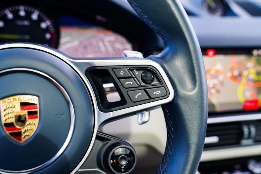 Porsche Cayenne Coupé 3.0 E-Hybrid | Keramisch | Panorama | Sport Design | Head up Display | Porsche Active Safe | NAP