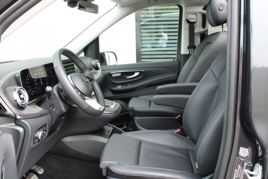 Mercedes-Benz V-Klasse 250d / DC / AMG / Panorama / bj 2025 / 2x Elec Schuifd / 360 Camera / Vol Opties / NIEUWSTAAT
