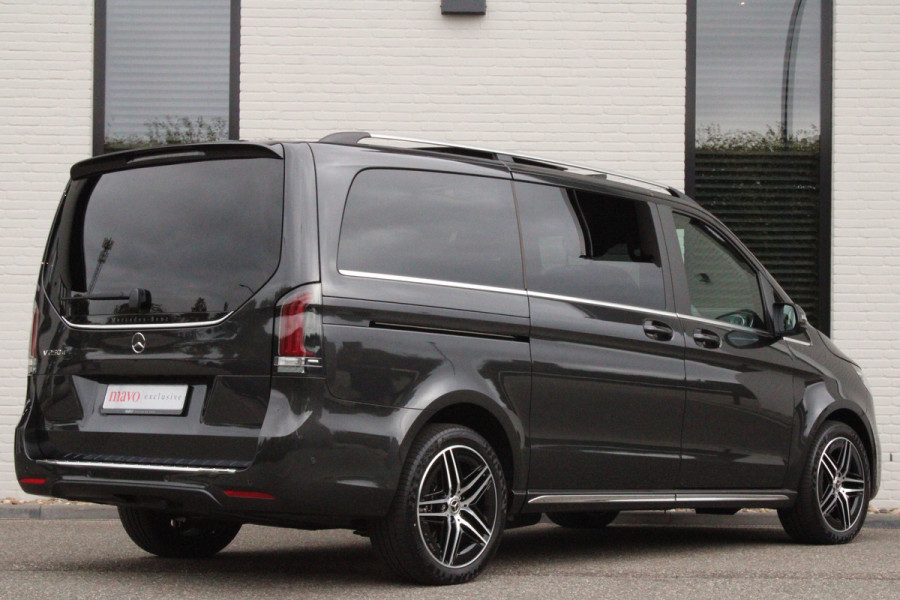 Mercedes-Benz V-Klasse 250d / DC / AMG / Panorama / bj 2025 / 2x Elec Schuifd / 360 Camera / Vol Opties / NIEUWSTAAT