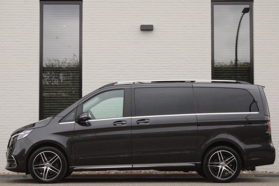 Mercedes-Benz V-Klasse 250d / DC / AMG / Panorama / bj 2025 / 2x Elec Schuifd / 360 Camera / Vol Opties / NIEUWSTAAT