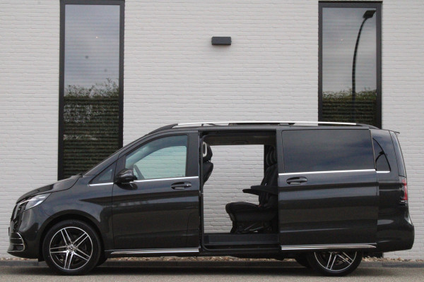 Mercedes-Benz V-Klasse 250d / DC / AMG / Panorama / bj 2025 / 2x Elec Schuifd / 360 Camera / Vol Opties / NIEUWSTAAT