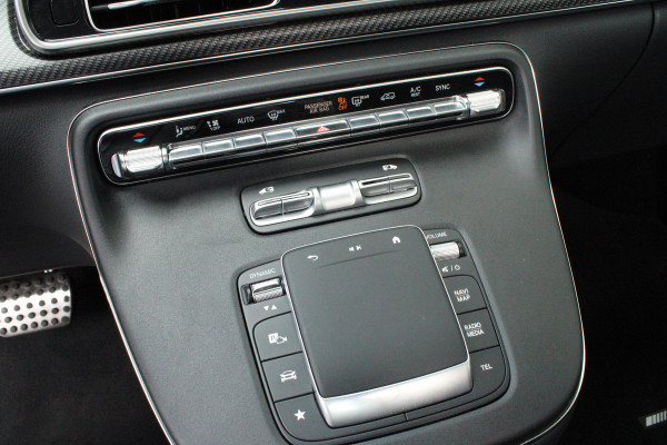 Mercedes-Benz V-Klasse 250d / DC / AMG / Panorama / bj 2025 / 2x Elec Schuifd / 360 Camera / Vol Opties / NIEUWSTAAT