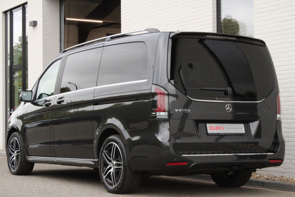 Mercedes-Benz V-Klasse 250d / DC / AMG / Panorama / bj 2025 / 2x Elec Schuifd / 360 Camera / Vol Opties / NIEUWSTAAT