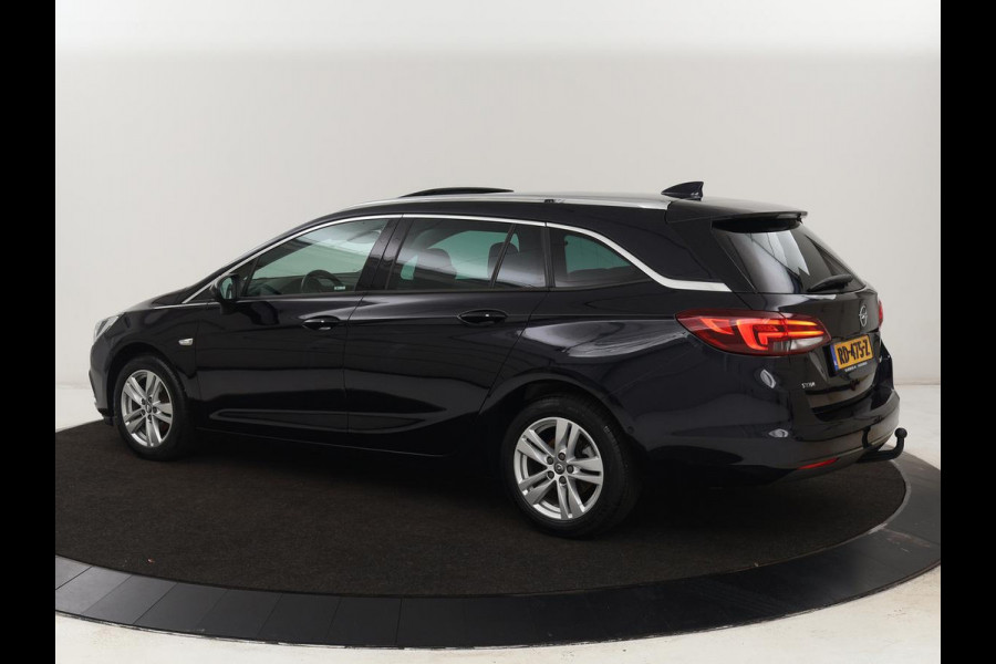 Opel Astra Sports Tourer 1.4 Innovation | Schuifdak | Trekhaak | Camera | Navigatie | Carplay | Climate control | Keyless | PDC | Cruise control
