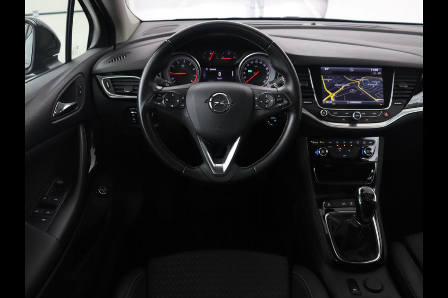 Opel Astra Sports Tourer 1.4 Innovation | Schuifdak | Trekhaak | Camera | Navigatie | Carplay | Climate control | Keyless | PDC | Cruise control