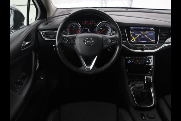 Opel Astra Sports Tourer 1.4 Innovation | Schuifdak | Trekhaak | Camera | Navigatie | Carplay | Climate control | Keyless | PDC | Cruise control