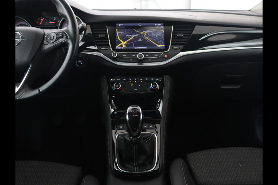Opel Astra Sports Tourer 1.4 Innovation | Schuifdak | Trekhaak | Camera | Navigatie | Carplay | Climate control | Keyless | PDC | Cruise control