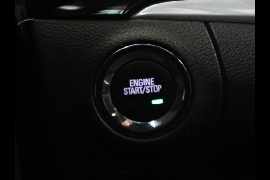 Opel Astra Sports Tourer 1.4 Innovation | Schuifdak | Trekhaak | Camera | Navigatie | Carplay | Climate control | Keyless | PDC | Cruise control