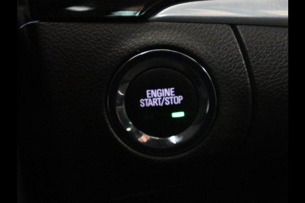 Opel Astra Sports Tourer 1.4 Innovation | Schuifdak | Trekhaak | Camera | Navigatie | Carplay | Climate control | Keyless | PDC | Cruise control