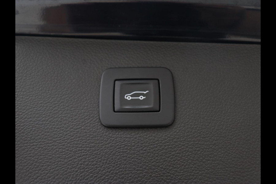 Opel Astra Sports Tourer 1.4 Innovation | Schuifdak | Trekhaak | Camera | Navigatie | Carplay | Climate control | Keyless | PDC | Cruise control