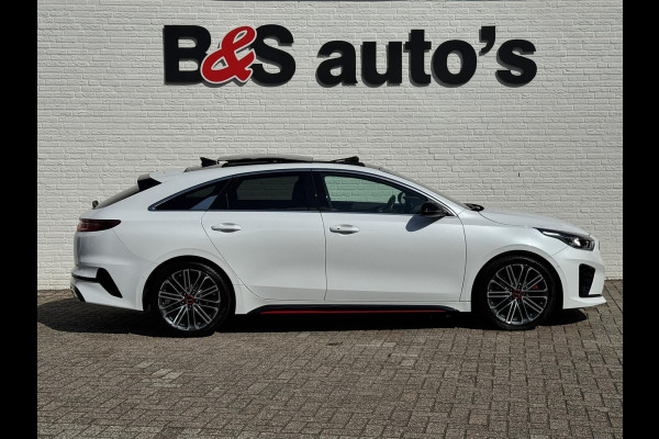 Kia ProCeed GT Adaptive cruise Climate control Stoel- en stuurverwarming Pano Full LED Apple Carplay Android Auto Navigatie