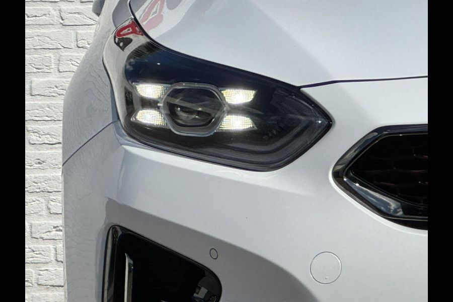 Kia ProCeed GT Adaptive cruise Climate control Stoel- en stuurverwarming Pano Full LED Apple Carplay Android Auto Navigatie