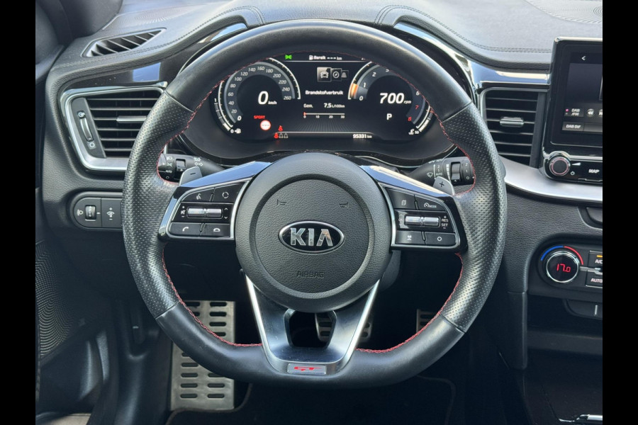 Kia ProCeed GT Adaptive cruise Climate control Stoel- en stuurverwarming Pano Full LED Apple Carplay Android Auto Navigatie