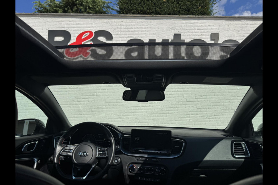 Kia ProCeed GT Adaptive cruise Climate control Stoel- en stuurverwarming Pano Full LED Apple Carplay Android Auto Navigatie