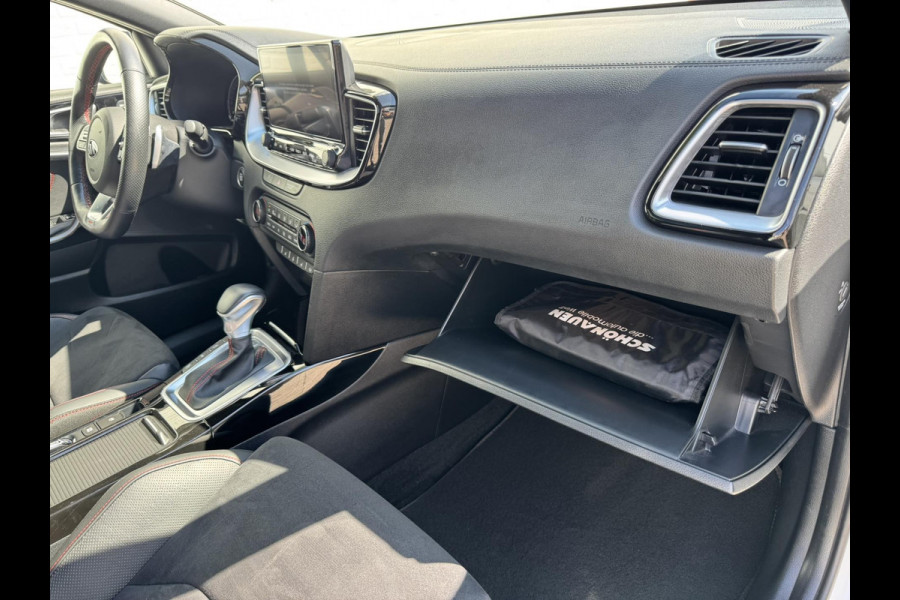 Kia ProCeed GT Adaptive cruise Climate control Stoel- en stuurverwarming Pano Full LED Apple Carplay Android Auto Navigatie