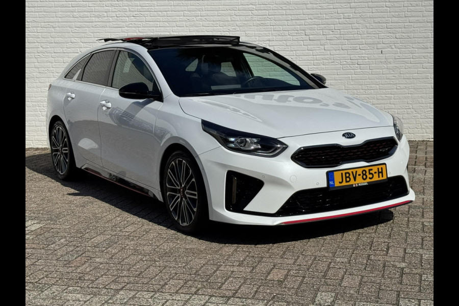 Kia ProCeed GT Adaptive cruise Climate control Stoel- en stuurverwarming Pano Full LED Apple Carplay Android Auto Navigatie