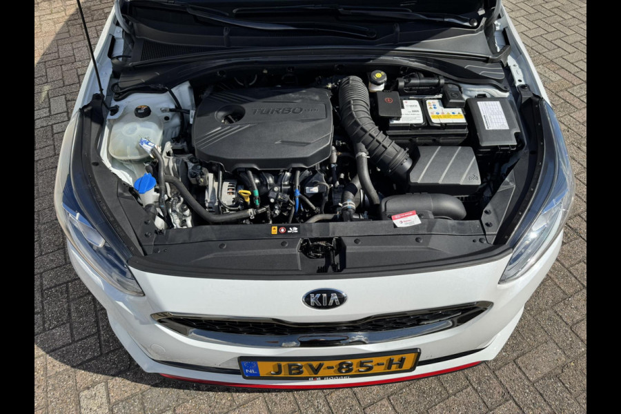 Kia ProCeed GT Adaptive cruise Climate control Stoel- en stuurverwarming Pano Full LED Apple Carplay Android Auto Navigatie