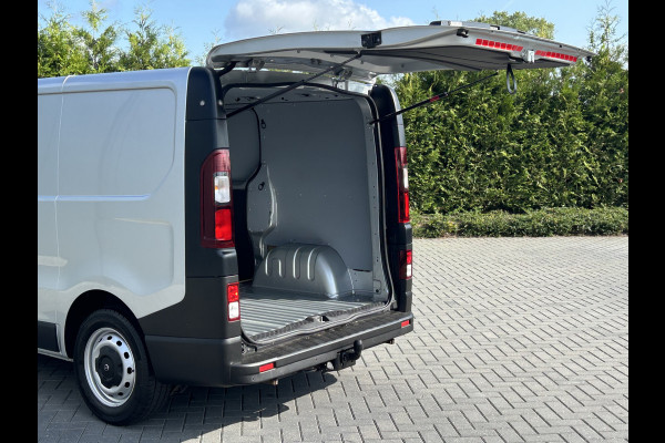 Opel Vivaro 1.6 CDTI 126 PK / L1H1 / 1e EIG. / AIRCO / CRUISE / NAVI / BLUETOOTH / TREKHAAK / CAMERA / ACHTERKLEP