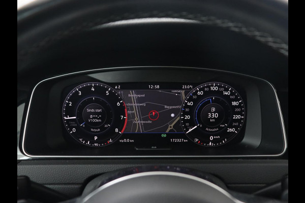 Volkswagen GOLF Variant 1.5 TSI Highline Business R | Trekhaak | Virtual Cockpit | Carplay | Camera | Adaptive cruise | DAB | Climate control